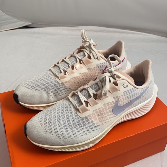 Nike Air Zoom Pegasus 37 Pale Ivory running sneakers size 10 - Picture 4 of 14